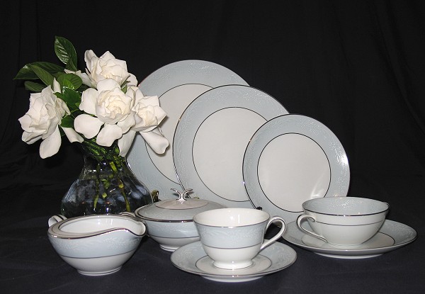 How to Identify an Old Noritake China Pattern | eHow.com